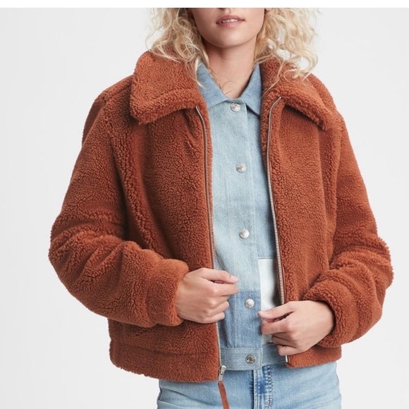GAP Sherpa Jacket - Picture 1 of 9